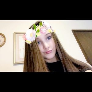 Meet your Posher, Cloe